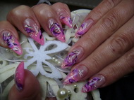 porci,akrillal díszítve