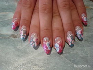 Jennykém szülinapi körme