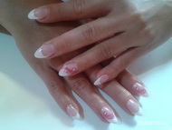 Zselés köröm akrill díszitéssel