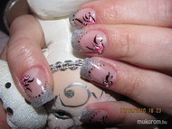 Zsele csillammal es akril viragokkal