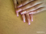 rózsaszín margarétával