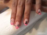 louis vuitton akrillal közelröl