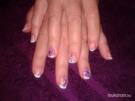 francia géllakkon akril virág