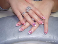 pink párduc virággal