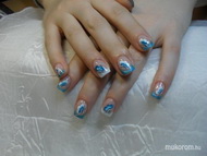 kék fehér akril mintával