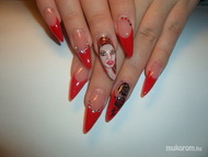 Best Nails - piros vég és körömportré