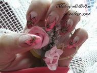 virágos rózsaszín alapon