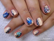 hozott minta alapján