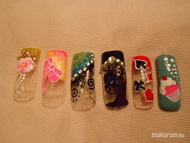 Akrill díszítések