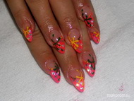 Szilveszteri színes pacás bulikörmök