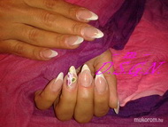 Best Nails - festett virággal