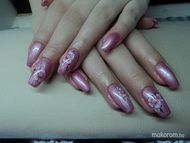 rózsaszín virágos 