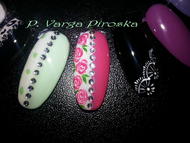 Géllakkra díszítve