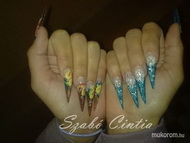 Stiletto akrillal és zselével