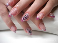 pillangó csillámmal