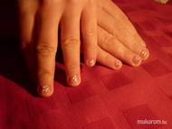 Japán manikűr és akril dísz