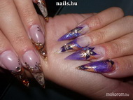 kígyóbőrös akrilos virágos