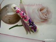 gyakoroltam virágot festeni