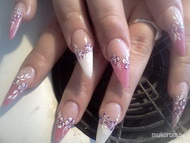 Akril minta épített porcelánon1