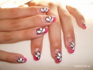 Pink zselé fehér akrillal