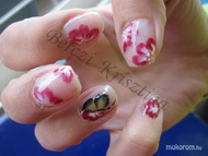 virág és pillangó