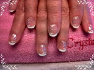 Manikűr díszítéssel