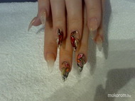 porcelán akvarel diszitéssel