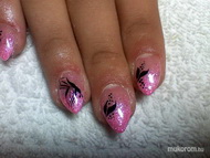 rózsaszín pillagóval