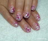 Best Nails - virágos