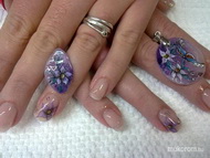 Gyürüvel és medállal