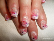 pici rágott körömre