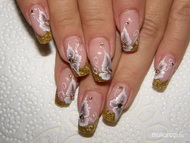 Betty karácsonyi  diszitése