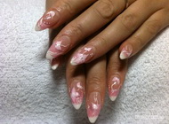 Rózsaszín virágokkal