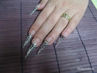 Pöttyös üvegkörmök