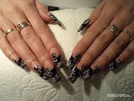 hosszú kocka akril díszítéssel