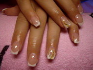 Francia arany foliával,akrillal díszítve