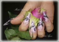 Prcelán akril egymozdulat virágokkal