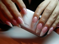 Best Nails - .