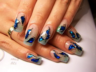 Kék kagylólap akril kontúrral