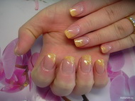 Ritusom sárga lepéi