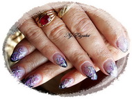 Anikónak kivételesen nem síma francia