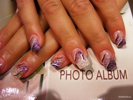 Lila fehér csillámpor és kagyló