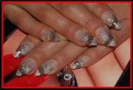 Pezsgőszínben háló