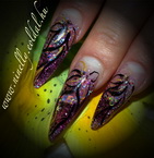 Opáldíszített akrillfestett