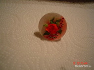 piros rózsás gyűrű 