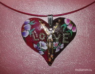 Nyaklánc zsebéből