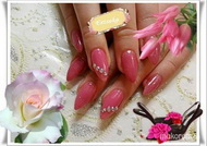 Best Nails - köves