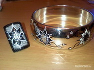 Gyűrű és karperec 