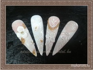 Esküvői köröm díszítés porcelánnal