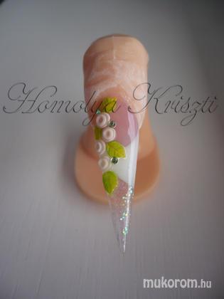Homolya Kriszti - esküvői stiletto porci rózsákkal - 2011-09-14 10:35